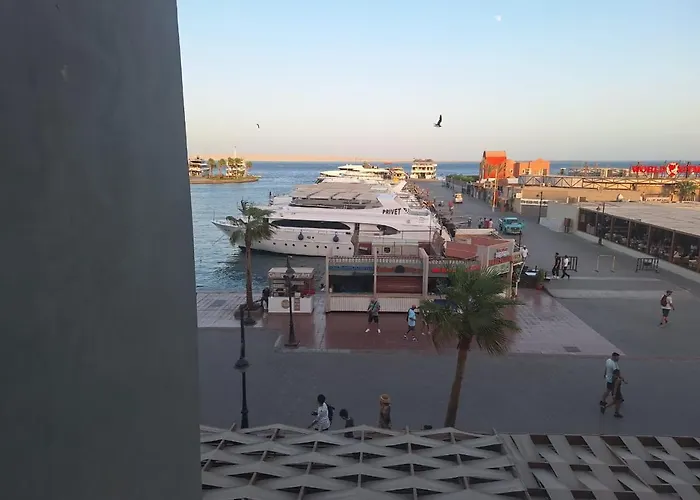 New Marina Heart Of Apartman